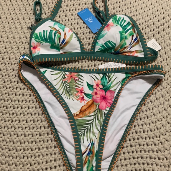 Cupshe Swim - Night Orchid Whipstitch Bikini Top & Cheeky Bottoms Set S/M - Picture 3 of 8